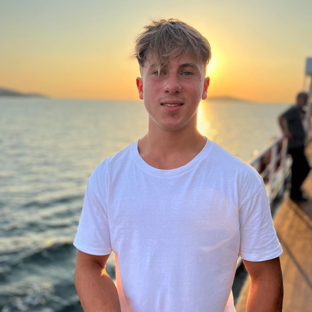 Creator Vojtěch photo